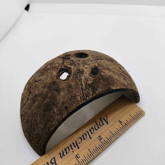 Half Coconut Hide Cave - Picture 3 of 3